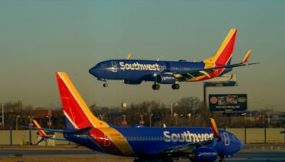 Hedge fund Elliott Investment Management steps up pressure on Southwest Airlines' management