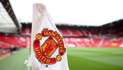 Manchester United push redundancy plan with changes to US tour