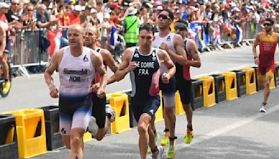 JO 2024: "Ça me déconnecte de la course", Le Corre, "dégoûté", raconte sa chute au triathlon mixte