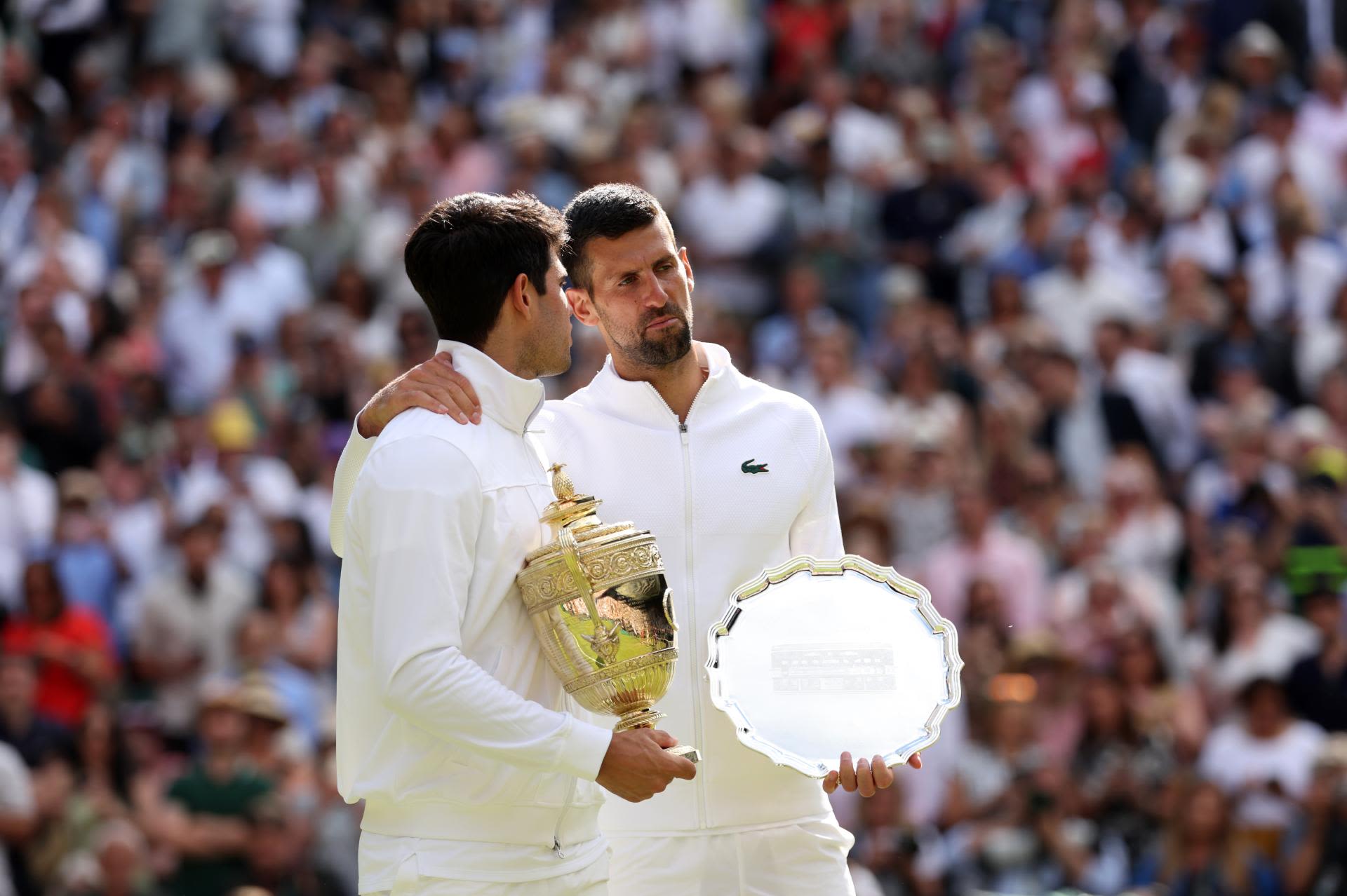 Ex-Slam champ poses big question after Carlos Alcaraz's demolition of Novak Djokovic