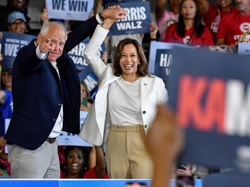 Granderson: Is Harris or Trump fighting for workers? The union crowd in Detroit says it all