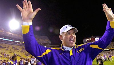 Scott Rabalais: Les Miles can blame himself for not being eligible for college hall of fame