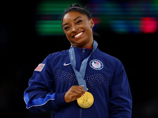 Simone Biles agranda su legado en los Juegos Olímpicos: suma su tercer oro en París 2024 tras imponerse en salto - La Tercera