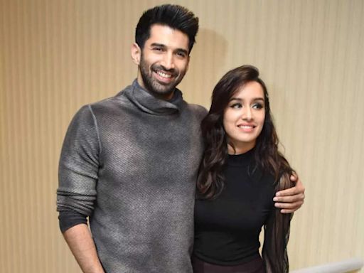 Aditya Roy Kapur papped leaving Shraddha Kapoor’s residence late at night; fans REACT, 'If these two end up getting married...' - Times of India