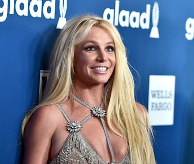 Britney Spears seems to blame mom for ‘out-of-control’ hotel drama, dismisses ‘nervous breakdown’ concerns