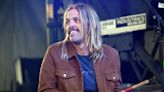 Pearl Jam, Red Hot Chili Peppers pay tribute to late Foo Fighters drummer Taylor Hawkins