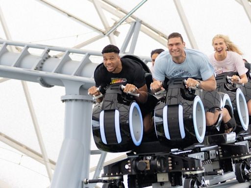 Star sighting: Giannis Antetokounmpo, Brook Lopez at Magic Kingdom