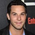 Skylar Astin