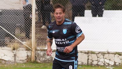 Por el olfato goleador de Martín Comachi, Gutiérrez metió un triunfazo ante Huracán Las Heras