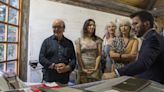 Aragonès homenajea en Chile a la reconocida pintora catalana Roser Bru