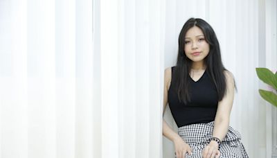 八大上岸走紅家人不認！手槍女王袁非「遭媽當提款機」