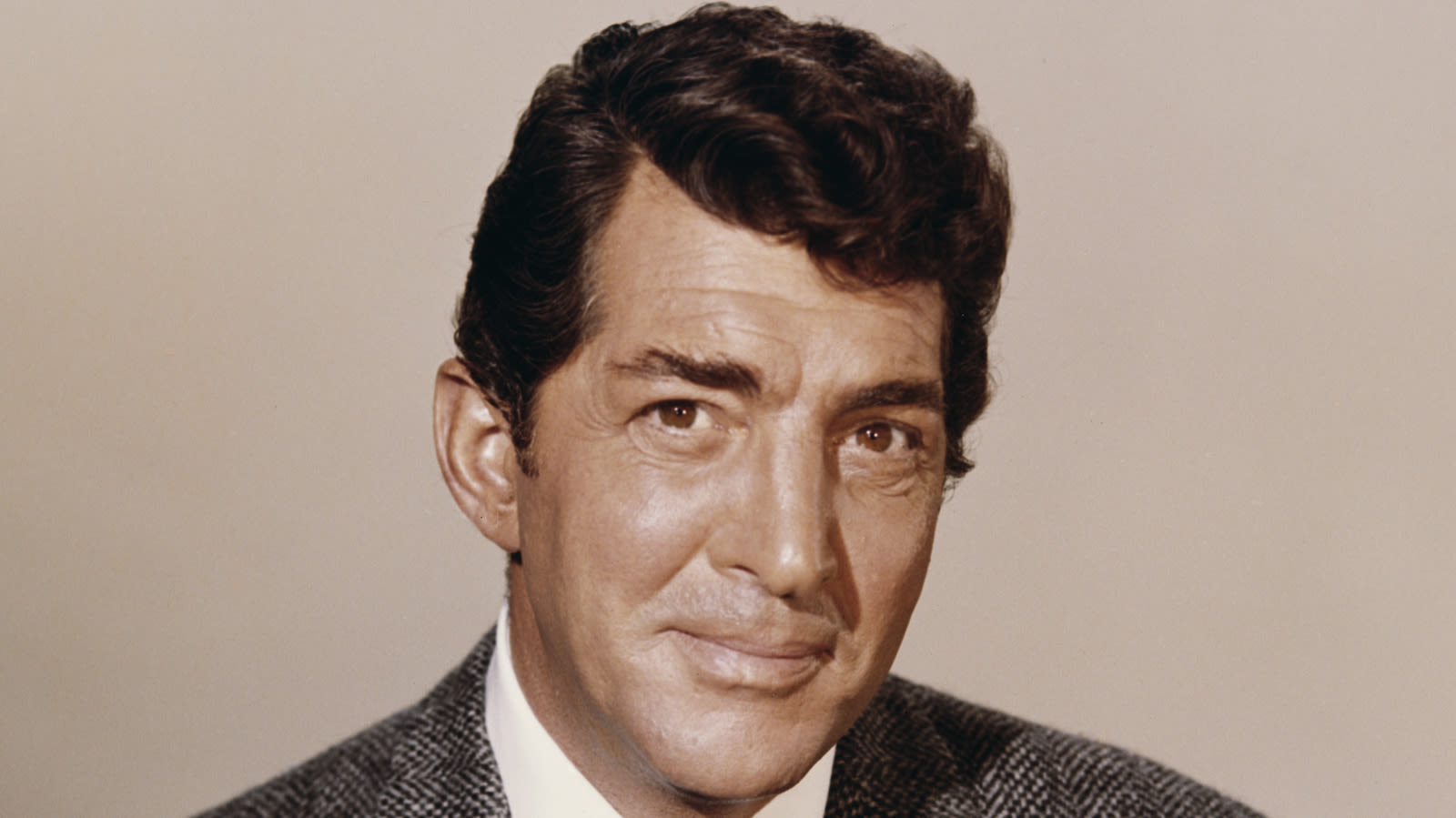 Dean Martin's Old Fashioned Swapped Bourbon With Scotch