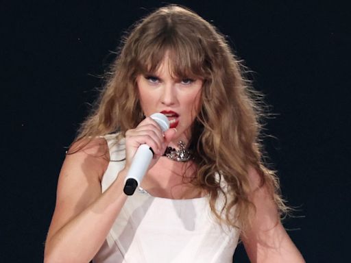 Paris Venue Responds to Baffling Photos of Baby on the Floor at Taylor Swift's Eras Tour