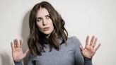 Alison Brie: “Cada proyecto que leo lo comparo con Mad Men, Community y GLOW” - La Tercera