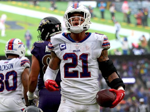 Jordan Poyer jokes about facing Josh Allen in the open field during Bills-Dolphins