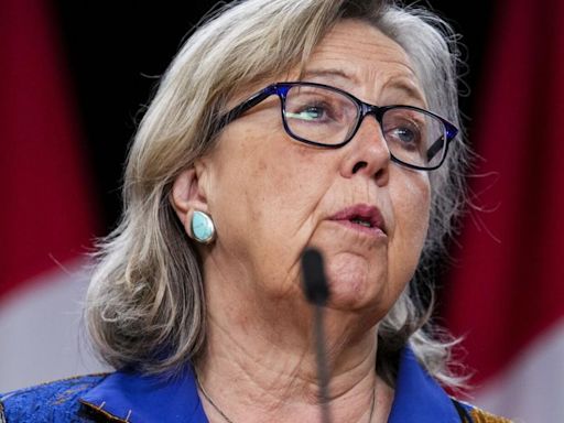 Althia Raj: It’s ‘obvious’ Justin Trudeau should step down, Elizabeth May says — so why won’t she listen to her own critics?