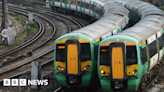 Brighton: Rail Signal failure blocks trains to and from coast