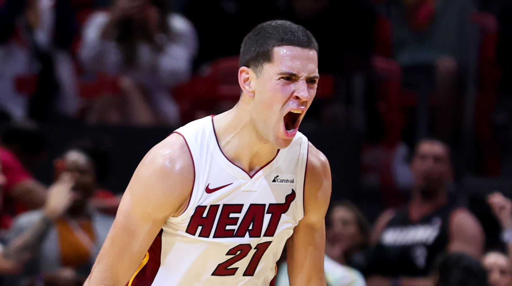 Miami Heat Lose Free Agent F to Contract With East Rival