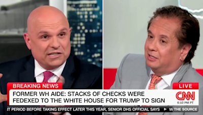 CNN panelists clash over Michael Cohen's credibility in heated debate on Trump trial: 'A fraud'