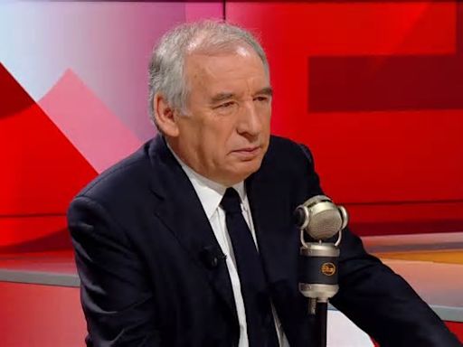 "Un exemple très inquiétant": François Bayrou dénonce l'accord SNCF-syndicats sur les retraites