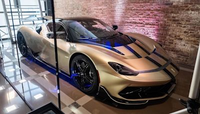 A $40 Million Batman Shopping Experience Lets Superfans Buy Bruce Wayne’s Supercar, Superstereo And More