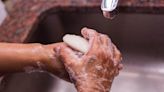 ¿Cuántas veces al día te lavás las manos? Los datos que muestran por qué los extremos son malos