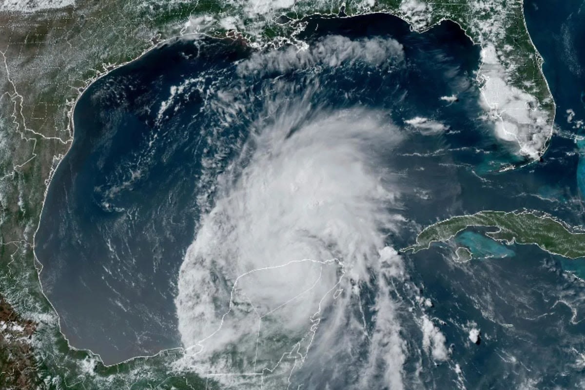 Texas Prepares as Hurricane Beryl Threatens Gulf Coast, Hurricane Watch from Matagorda Bay to Freeport