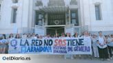 Las trabajadoras contra la violencia de género de Madrid se ponen en huelga: "Estamos luchando por las mujeres"