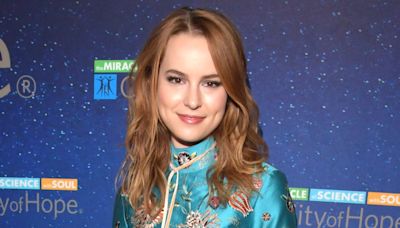 Bridgit Mendler Officially Graduates Harvard Law School