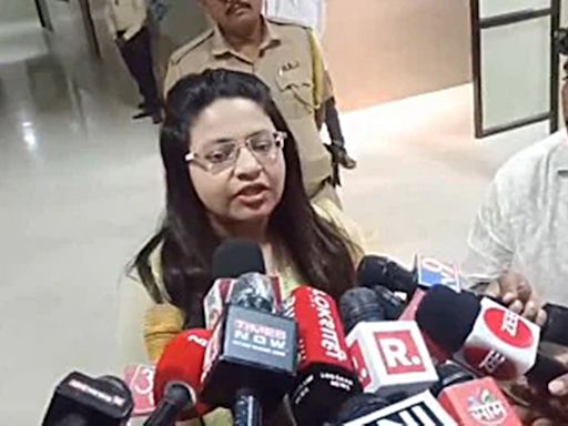 ‘Police did not come on their own’: IAS trainee Puja Khedkar clarifies police presence at home