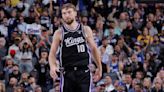 Sabonis' triple-double leads Kings past Lakers in key Western Conference showdown
