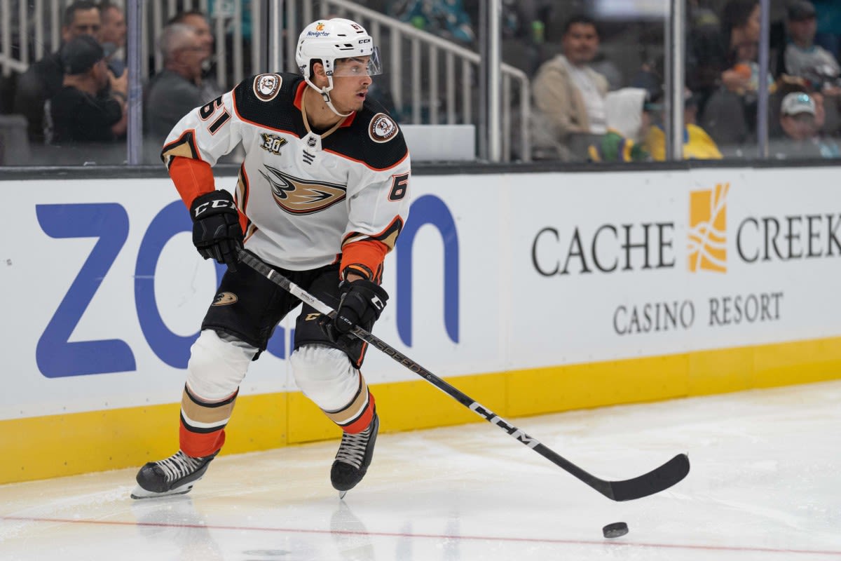 Trio of Ducks Prospects Emerge as Leaders at Rookie Camp