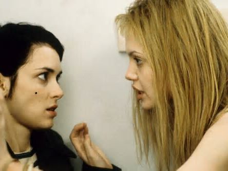 Winona Ryder y Angelina Jolie vivían tan enfrentadas en el rodaje de 'Inocencia interrumpida' que lo dividieron en dos equipos