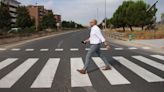 Movilidad instala un nuevo paso peatonal con infrarrojos en la ronda Oeste de Córdoba