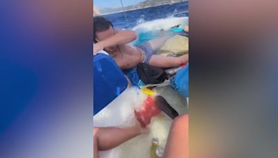 Candidato a vídeo del verano: cómo cuatro amigos hunden un barco en Mallorca