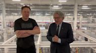 Elon Musk Says He Agrees With EU Plan to Regulate Social Media