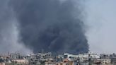 以軍空襲拉法難民營釀大火至少30死 反擊哈馬斯火箭彈射特拉維夫