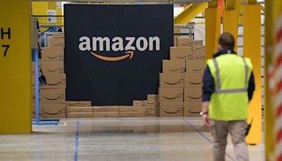 Amazon Is Flying High, But Is It Now Overvalued?