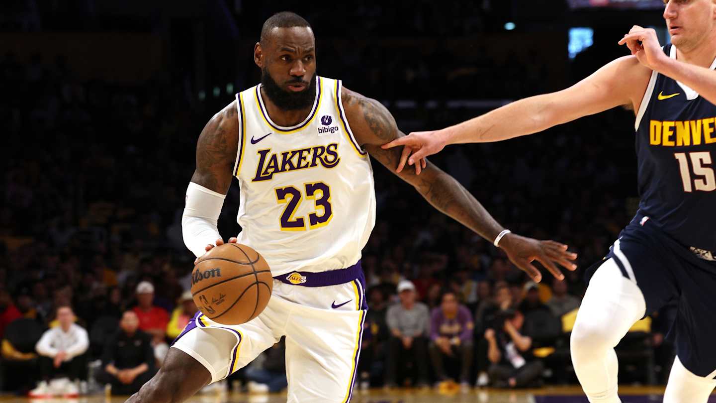 New Report States Lakers Never Made Training Camp Offer to Former LeBron James Teammate