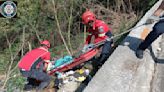 Bomberos localizan dos cuerpos en basurero de la zona 25