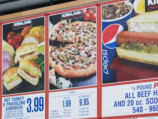 Costco's Fan-Favorite Combo Pizza Is Returning, But There's A Big Catch