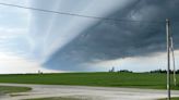 PHOTOS: Beautiful cloud formations fill Northeast Wisconsin skies Friday