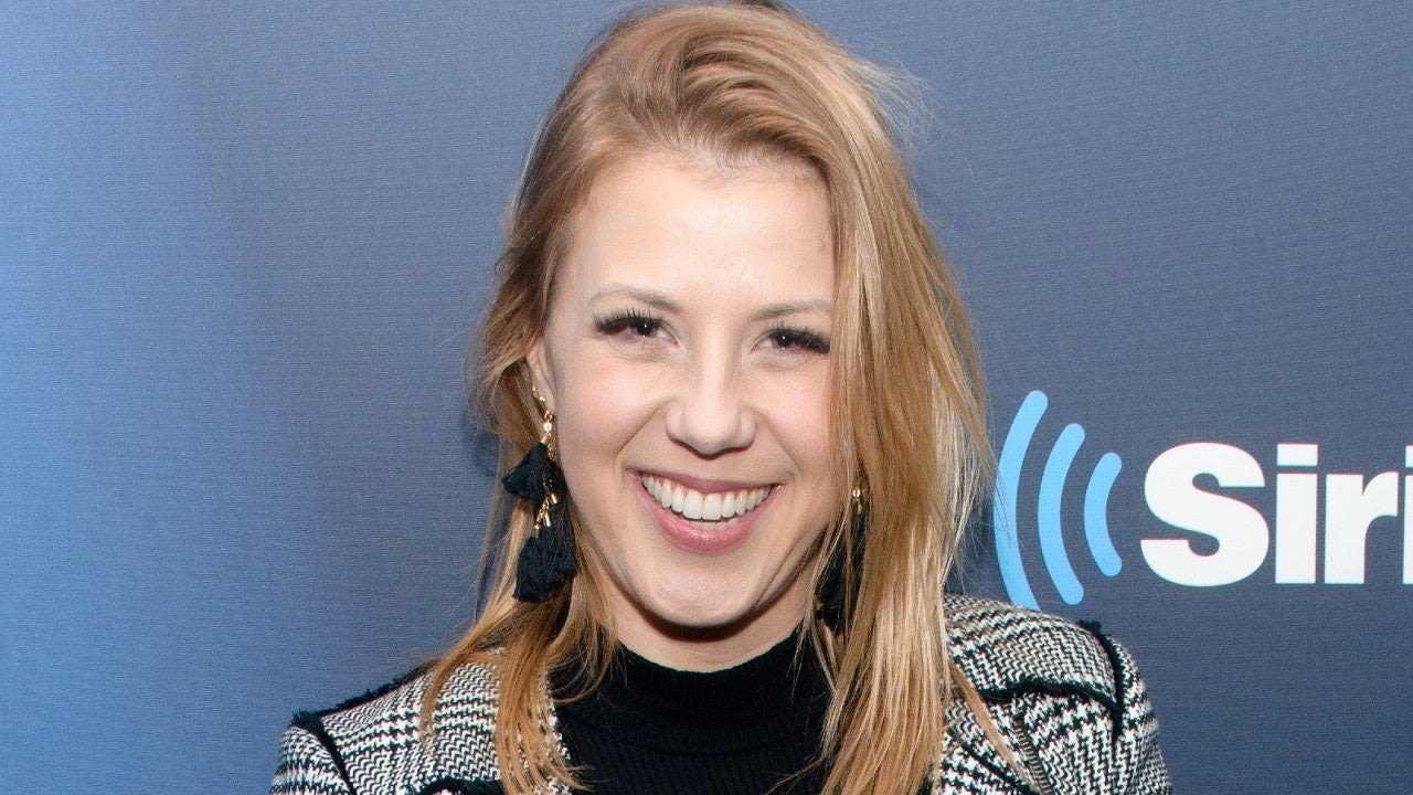 'Full House's Jodie Sweetin Defends Olympics Drag Performance