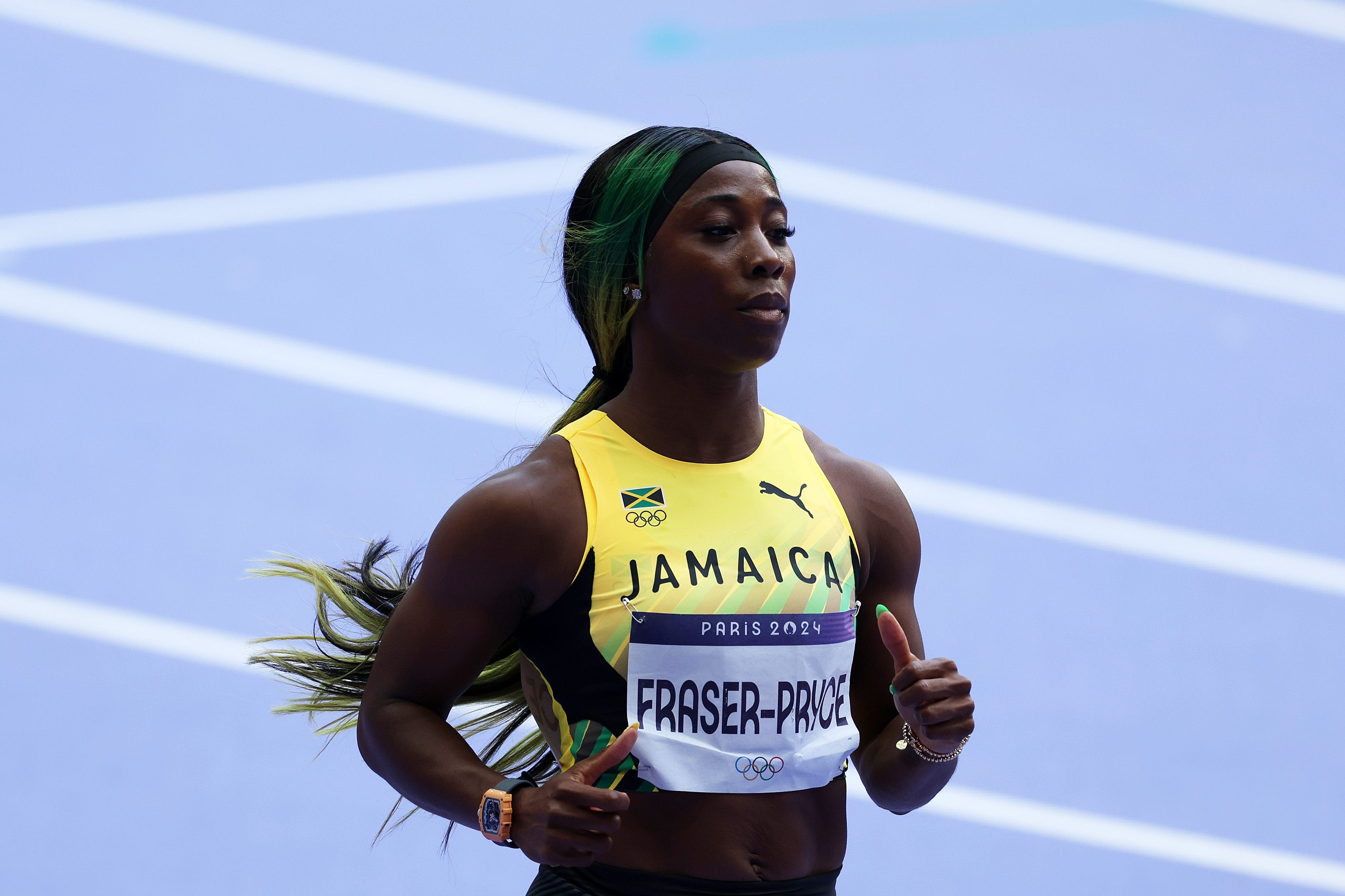 Shelly-Ann Fraser-Pryce scratches from 100m semifinal