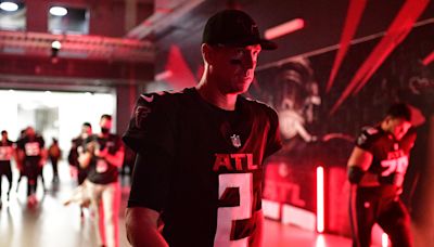 NFL: Leyenda de los Falcons de Atlanta se retira de los emparrillados