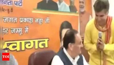 Union minister JP Nadda chairs meeting with BJP leaders in Jammu | India News - Times of India