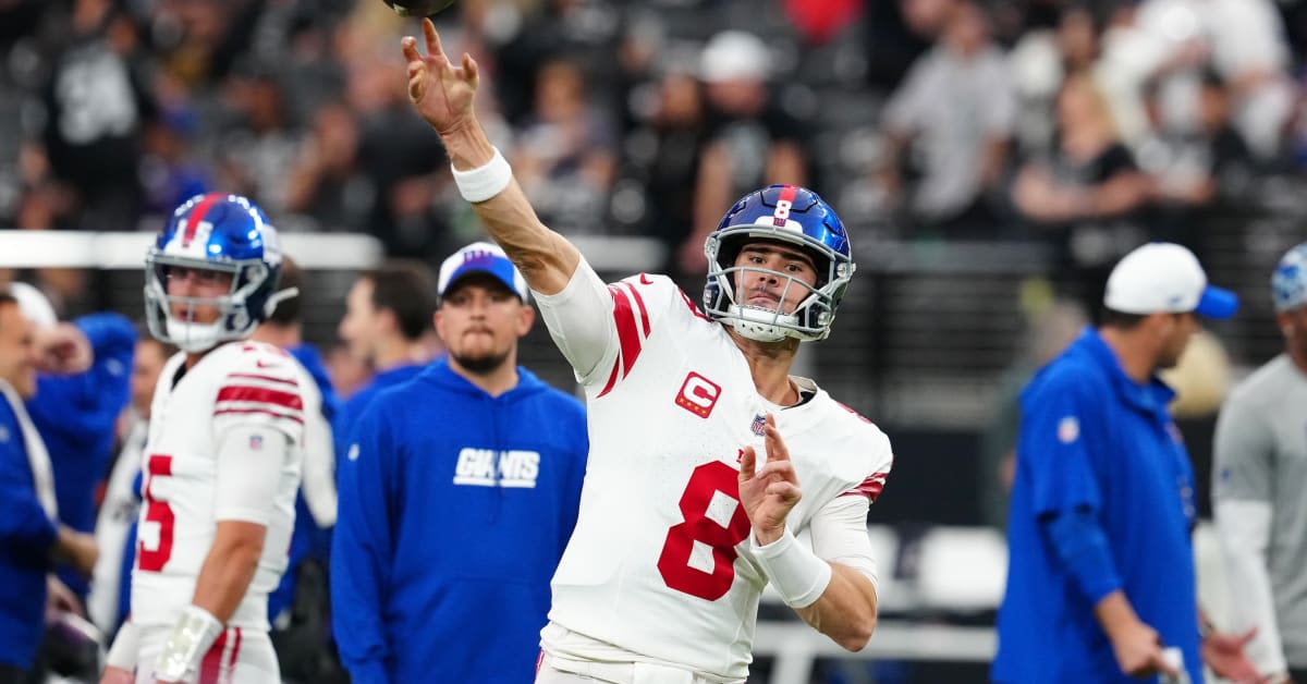 WATCH: Jones Hits Deep Pass to Hodgins at Giants OTAs