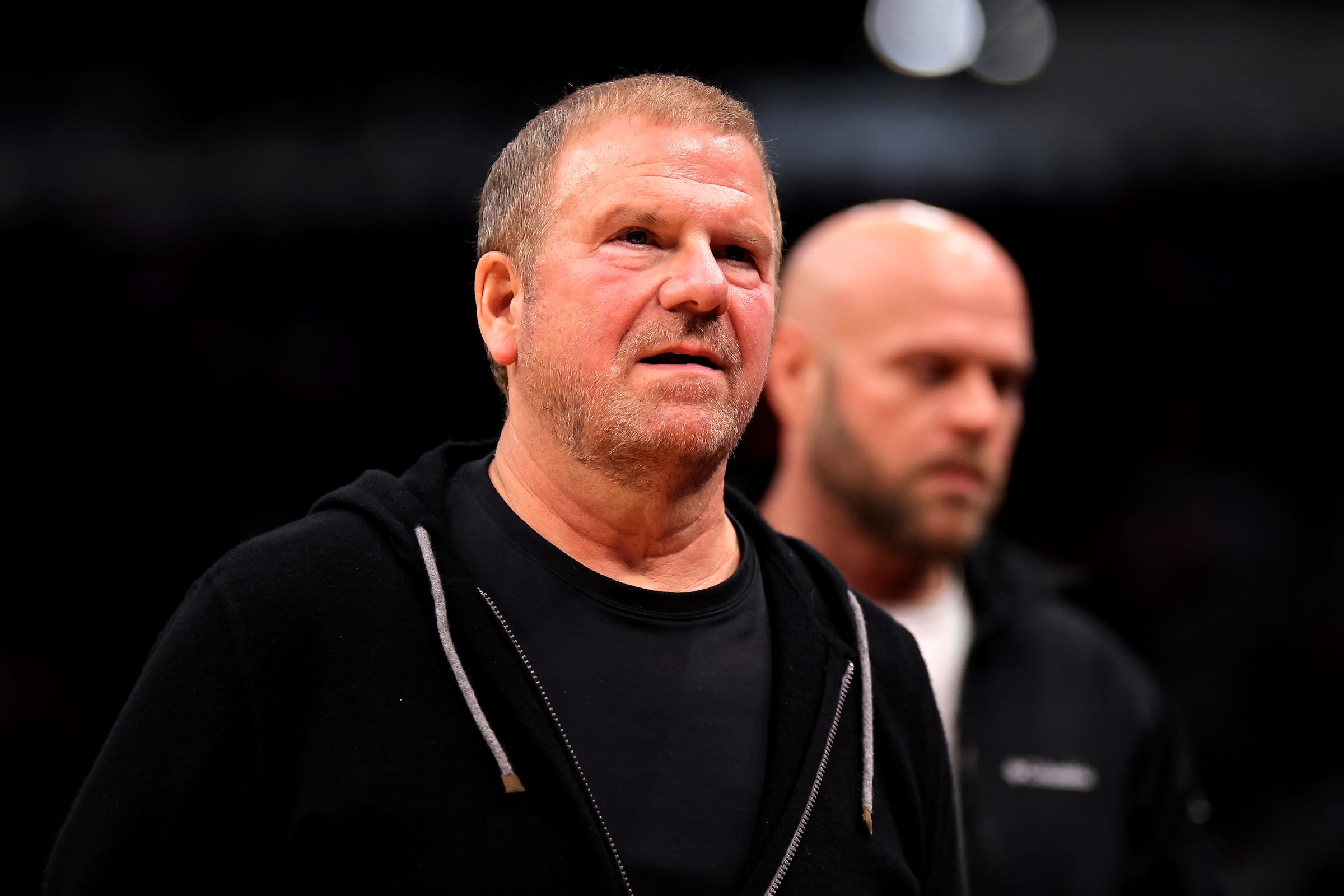 Tilman Fertitta ranked No. 18 among world’s richest sports owners