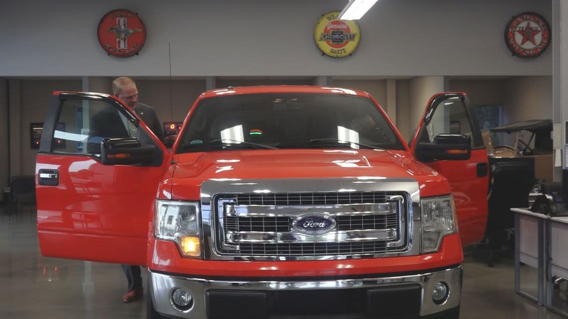 'They're such generous people' || Blount County dealership donates truck to Salvation Army