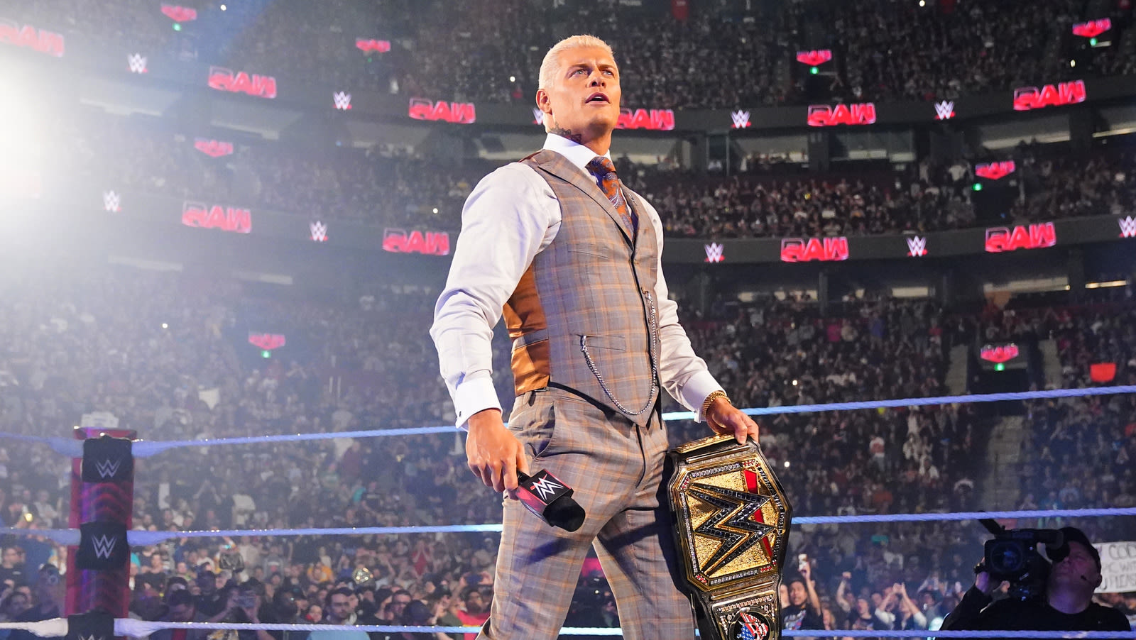 Cody Rhodes Addresses What The Rock Put In His Hand During WWE Raw Departure - Wrestling Inc.